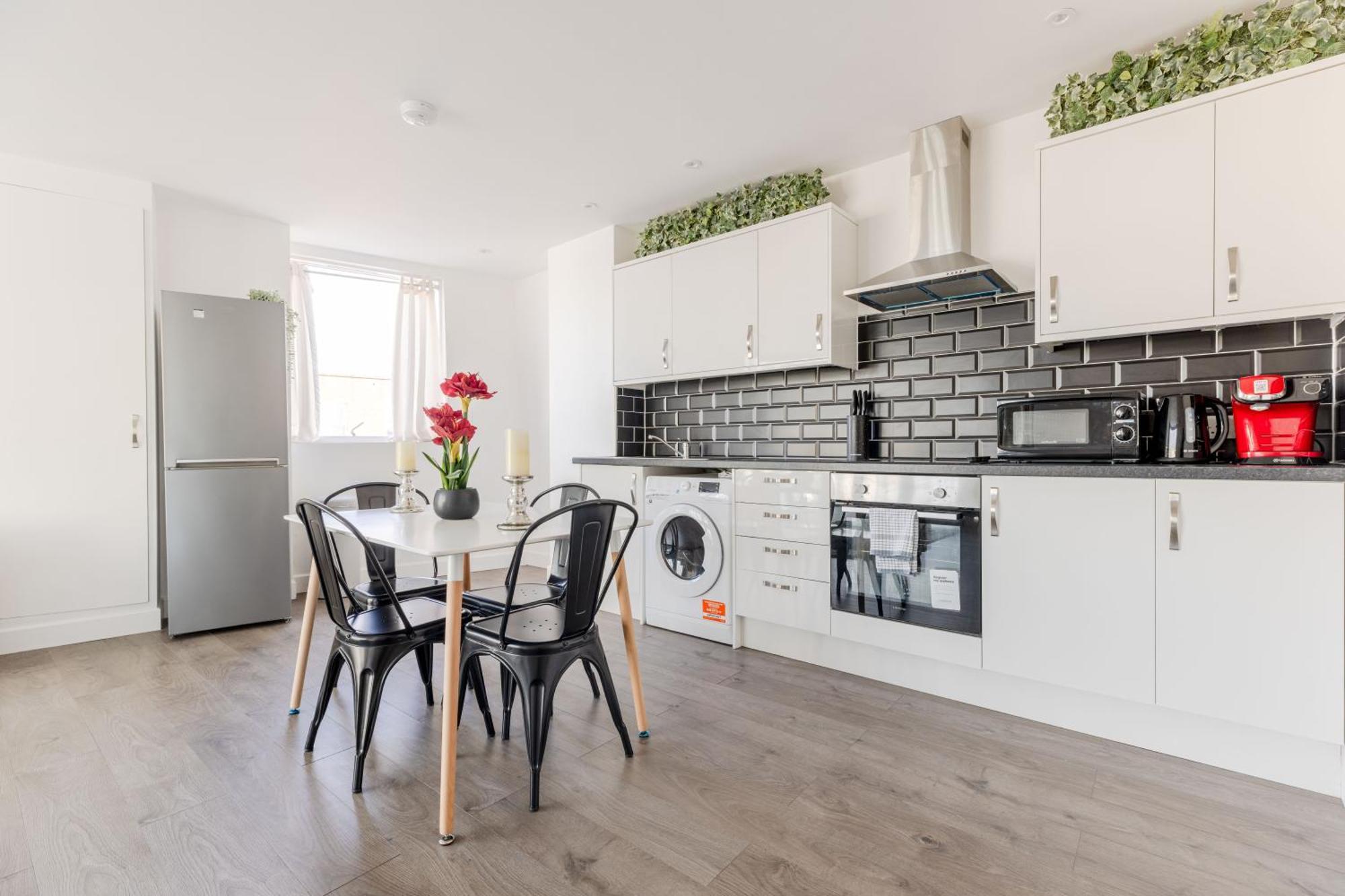 Boutique Vertigo Apartment Central Kingston/London 킹스턴어폰템스 외부 사진